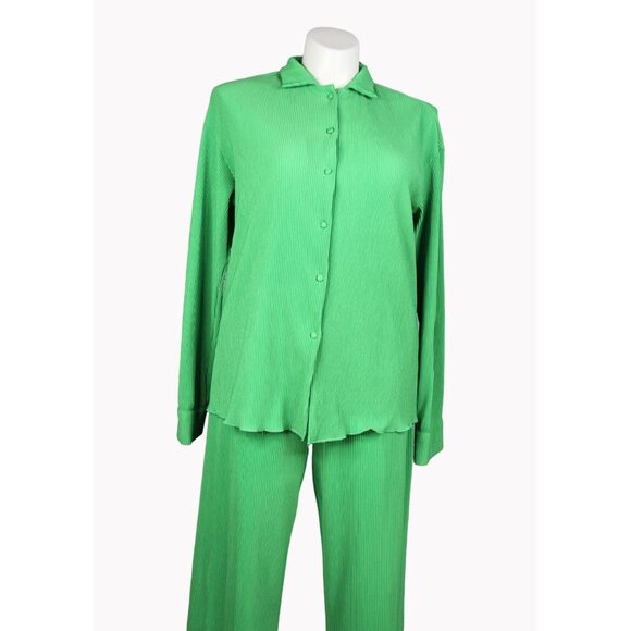 Vintage Women’s 2-Piece Set XL Green Accordion Fabric Blouse Pants Long Sleeve - Picture 1 of 11